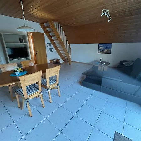 度假居 Grietje Ii Blaues Haus Rechts *