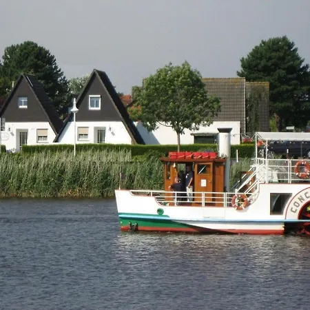 Grietje Ii Blaues Haus Rechts 度假居 *