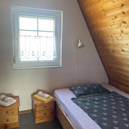 Grietje Ii Blaues Haus Rechts Nyaraló *